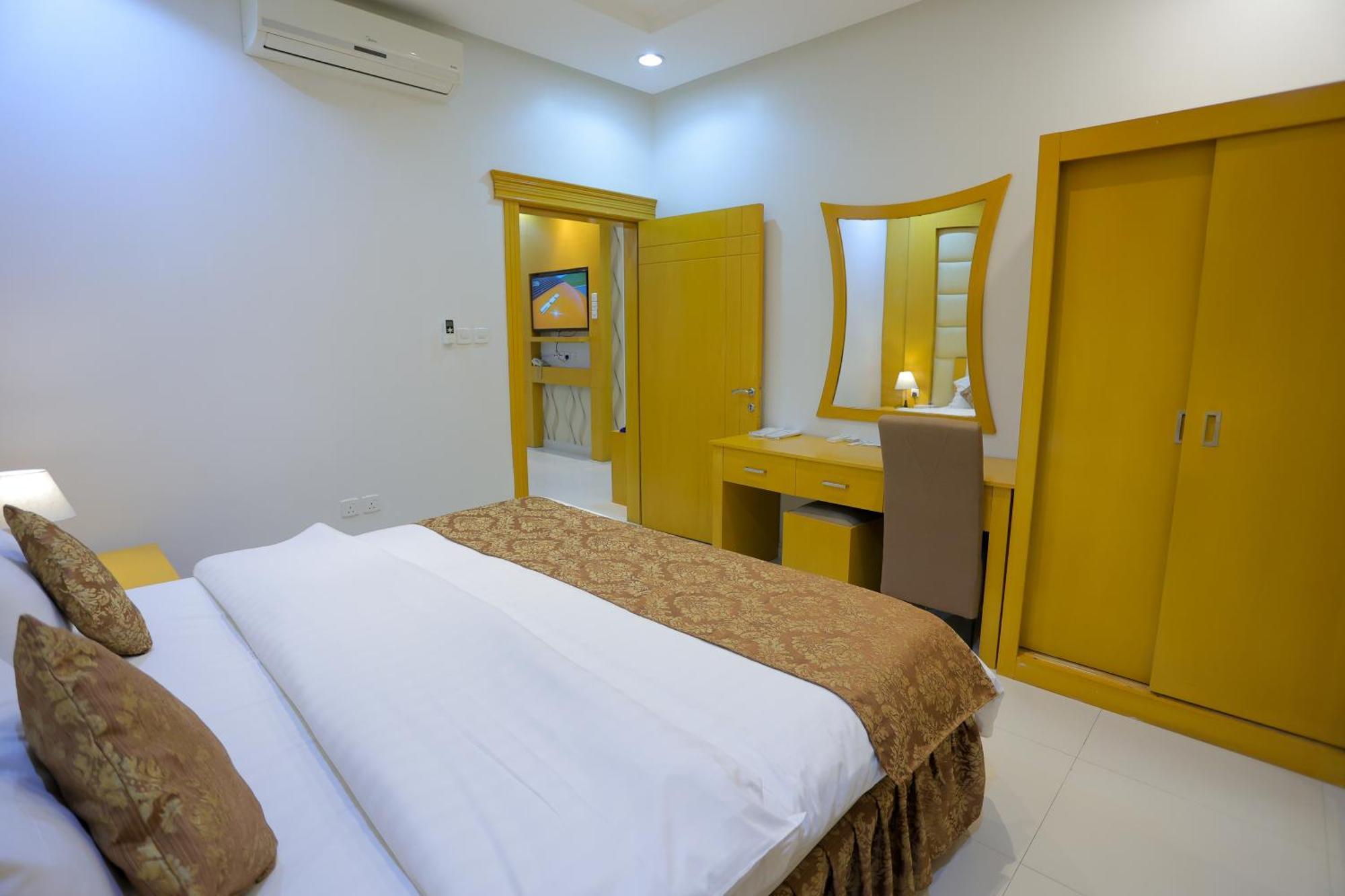 هوستا الملقا Aparthotel Riade Exterior foto