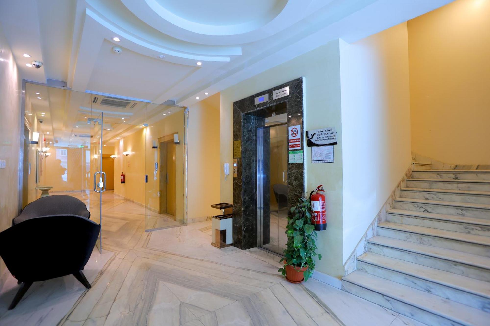 هوستا الملقا Aparthotel Riade Exterior foto